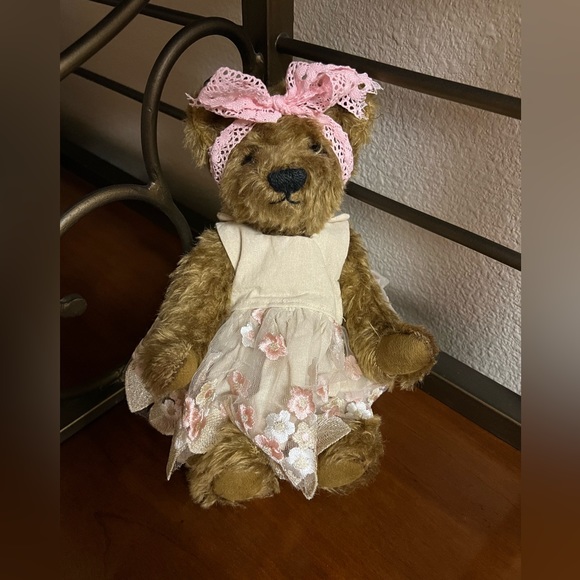 Custom made Lake District Bears mohair fully jointed 12” collectible bear. - Picture 2 of 7